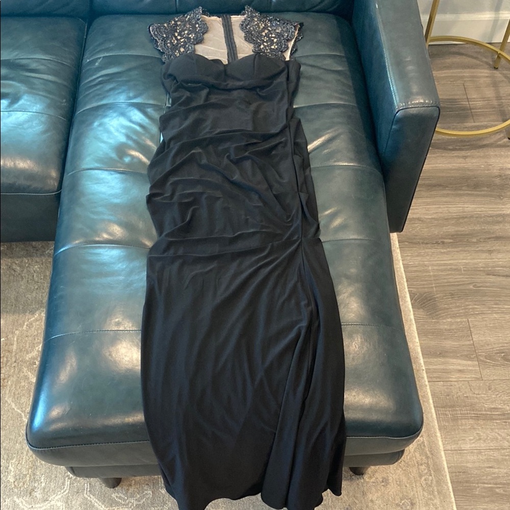 Cache gown